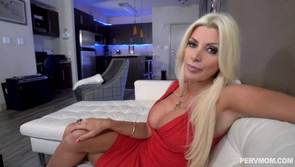 Brittany Andrews: A Unique MILF Porn Experience with Big Tits & Big Ass - xxxfiles.com on poweredporn.com