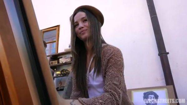 Cum Covered Artist - hotmovs.com on poweredporn.com