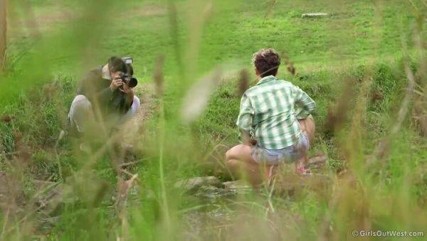 Moana's Outdoor Lesbian Shoot: BTS - xxxfiles.com on poweredporn.com