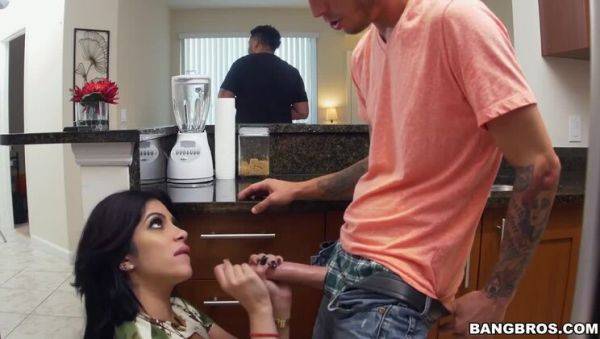 Kitty Caprice's Big Tit Gratification / 10.4.2017 - veryfreeporn.com on poweredporn.com