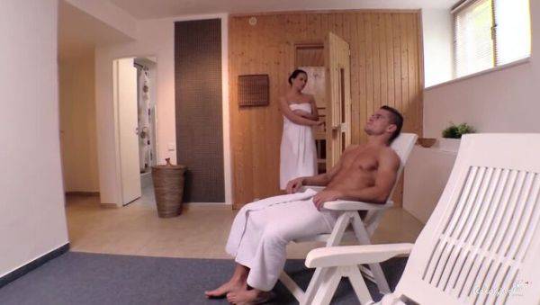 Brunette Czech Bombshell Nata Lee: Horny Sauna Encounter with Blowjob & Sex - veryfreeporn.com - Czech Republic on poweredporn.com