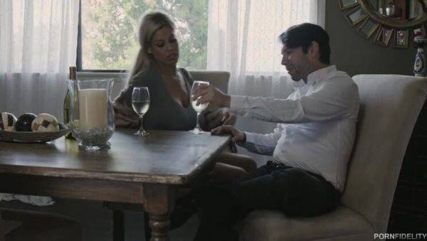 Bridgette B & Tommy Pistol: Advantages of Being Siblings with Benefits - xxxfiles.com on poweredporn.com