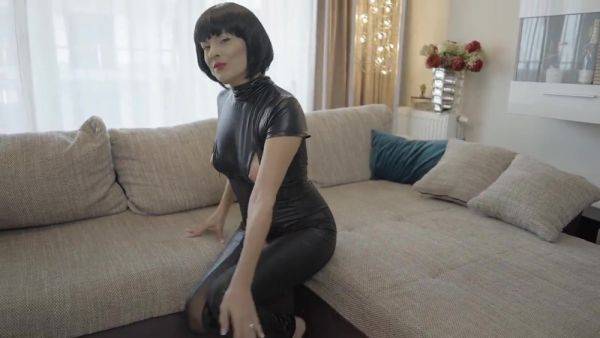 Hot Foot Sex In Black With Jasmine Rougexxx - hotmovs.com on poweredporn.com