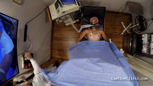 Strangers In The Night: Step-Sister's Edition - Angel Santana and Aria Nicole - Part 2 of 4 - CaptiveClinic - hotmovs.com on poweredporn.com