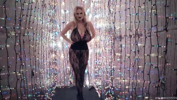 Kelly Madison's Mature Solo Pleasure with Toys - porntry.com on poweredporn.com