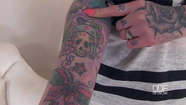 Busty Blonde Belle Black in Solo UK Production - veryfreeporn.com - Britain on poweredporn.com