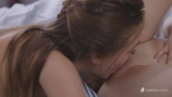 Aubrey's Feline Allure: Lesbian & Toys - veryfreeporn.com on poweredporn.com