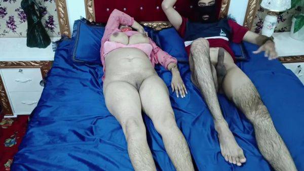 Stepson Seducing Hard Fucked With Her Big Boobs Stepmom - hotmovs.com on poweredporn.com