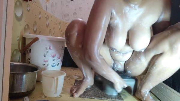 Tamil Nude Village Indian Girl - desi-porntube.com - India on poweredporn.com