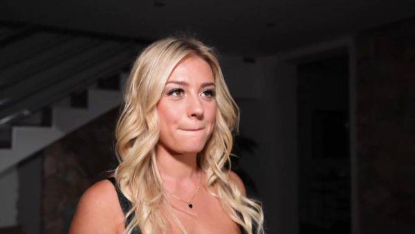 Miss Alice Wild tames the pack... - hotmovs.com on poweredporn.com