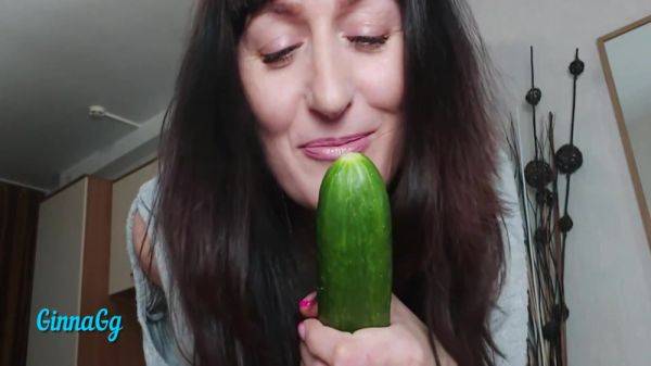 My Creamy Cunt Started Leaking From The Cucumber. Fisting And Squirting 11 Min - videohdzog.com on poweredporn.com