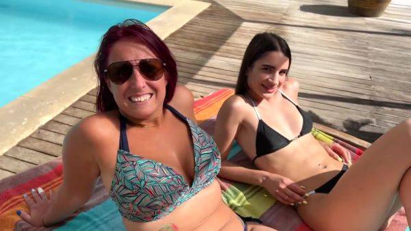 Vanessa leads the good life with Candie! - hotmovs.com on poweredporn.com