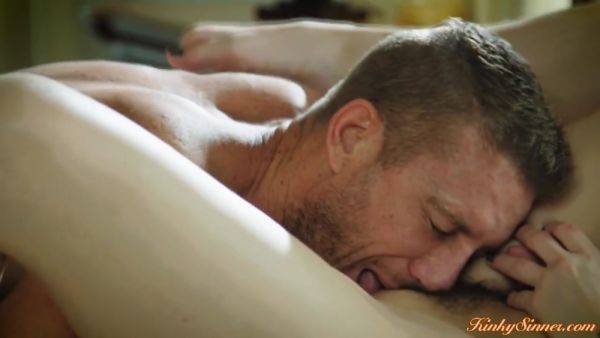 Big tits babe takes control of bf by letting him fuck her - hotmovs.com on poweredporn.com