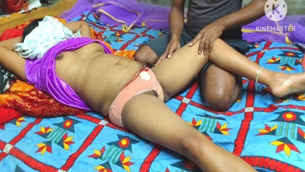 Debar Bhabhi Ki Desi Style Sax Video - desi-porntube.com on poweredporn.com