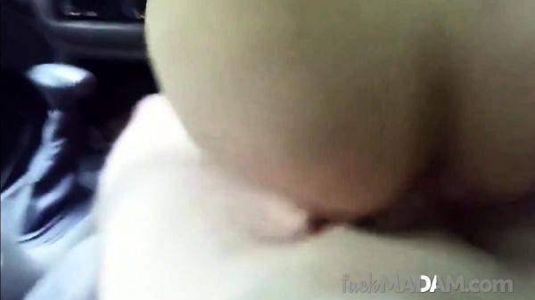 Foda no carro - drtuber.com on poweredporn.com