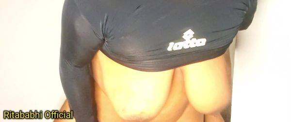 Beautiful Indian Wife Fucked Rough And Her Pussy By Neighbor - desi-porntube.com - India on poweredporn.com