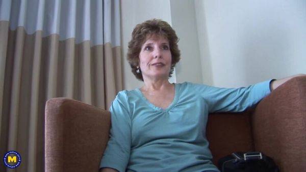 Amy, the Mature Vixen, Craves Cock and Facials - xxxfiles.com on poweredporn.com