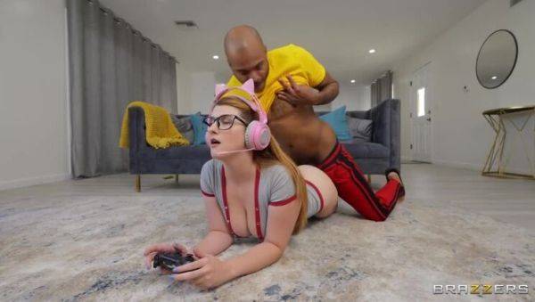 Crafty Landlady MILF vs Cheating Tenant & Large Natural Ginger GF - Musa, Charlie, & Bess / 1.3.2022 - xxxfiles.com on poweredporn.com