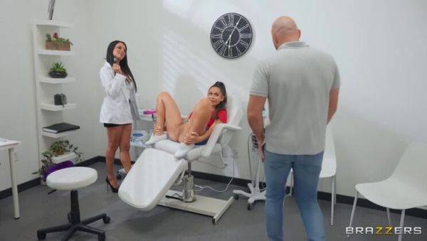 Anissa Kate, Jmac, & Kiki Klout: A Threeway of Wet & Wild Pleasure / 8.6.2022 - xxxfiles.com on poweredporn.com