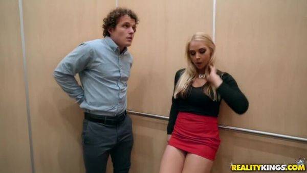 Elevator Seductions: Sarah Vandella's Big Tit Thrill - 10.5.2018 - xxxfiles.com on poweredporn.com