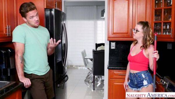 Willow Winters & Kyle Mason in Hot Blonde's Cumshot Finale / 23.8.2017 - xxxfiles.com on poweredporn.com