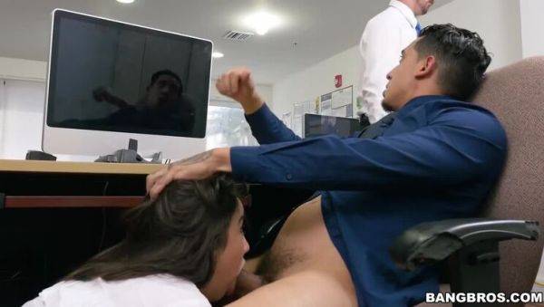 Karlee Grey: A Girl's Need for a Friend / 4.5.2017 - porntry.com on poweredporn.com