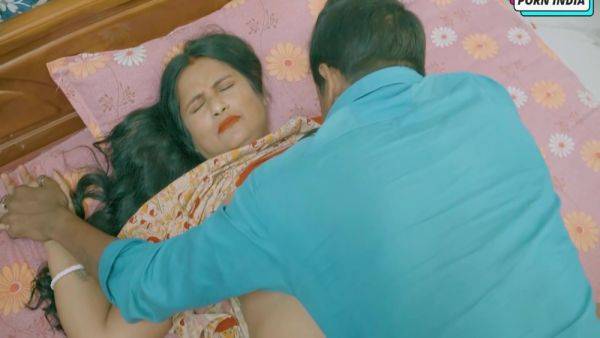 Hot Desi Indian Aunty Hardcore Sex With Horny Indian - desi-porntube.com - India on poweredporn.com