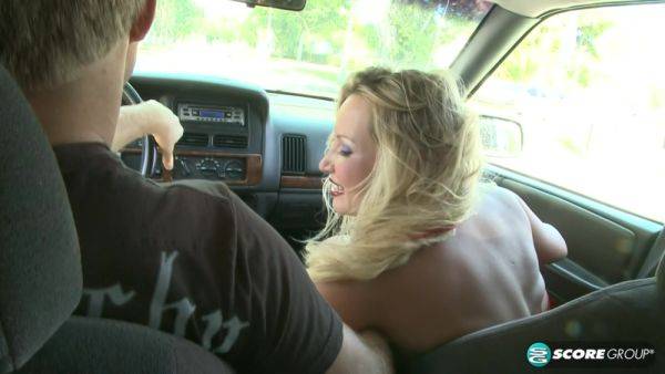 Street Encounters With Rachel Love - hotmovs.com on poweredporn.com