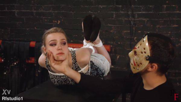 Dice Game - videomanysex.com on poweredporn.com