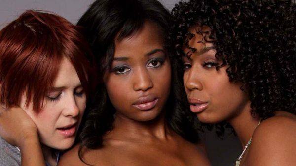 LICENSED TO LICK - Misty Stone Munches On Pussy Ivy Sherwood - txxx.com on poweredporn.com