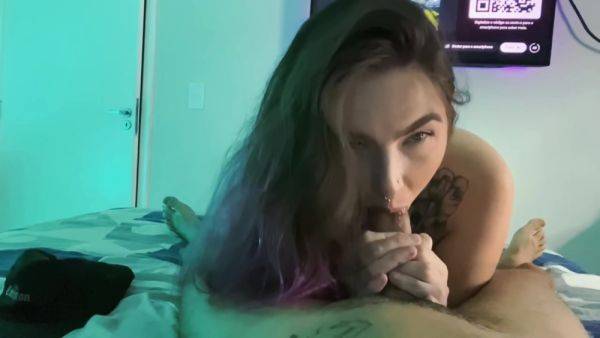 Joi Pra Sissys - Ensinando Como Chupar Um Pau E Bater Uma Ate Ganhar Leitinho - hclips.com on poweredporn.com