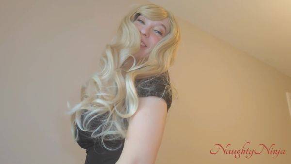 Stepmom Accidently Falls On My Dick While Doing Chores - hclips.com on poweredporn.com