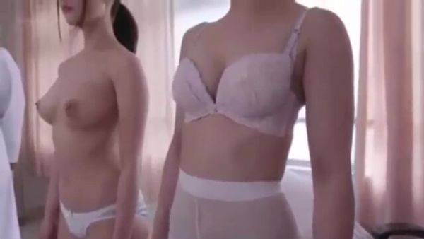 08068,beautiful woman in erotic mode! ! - txxx.com on poweredporn.com