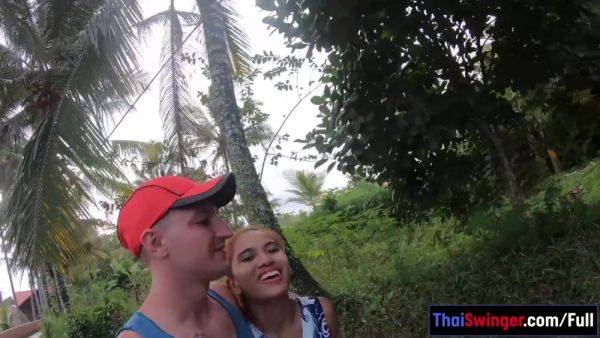 Big ass Thai amateur GF makes a homemade sex video in a garden - hotmovs.com - Thailand on poweredporn.com