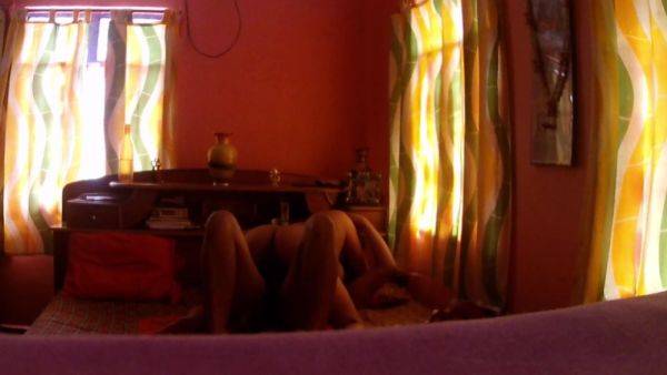 Newly Married Couple Hot Sex Viral - desi-porntube.com - India on poweredporn.com