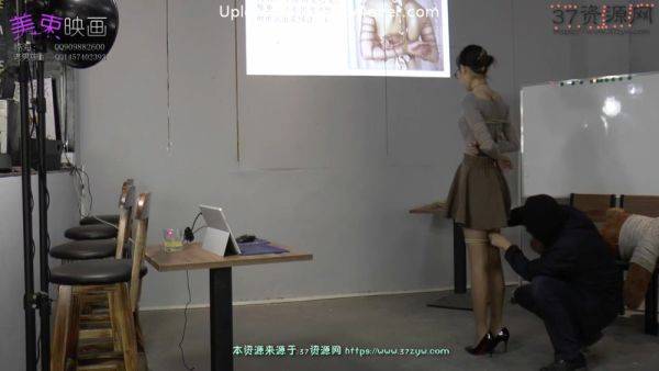 Elegant Chinese Teacher Experiences Bondage For The First T - hclips.com - China on poweredporn.com