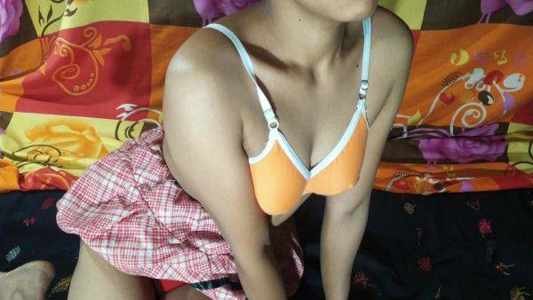 Desi Hot Wife Dick Riding Fucking Hard With Black Dick She Moaned Wildly While I Ate Her Pussy - desi-porntube.com - India on poweredporn.com