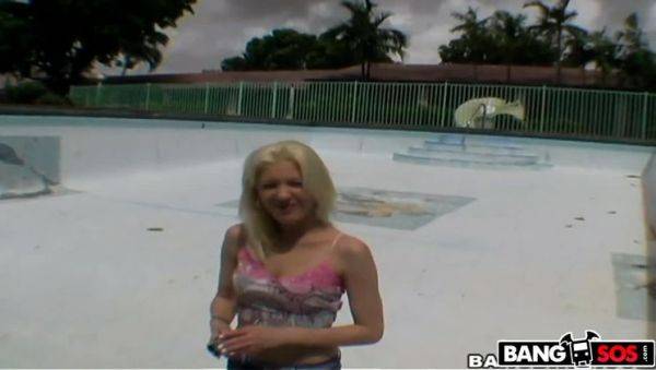 Lifeguard On Duty - porntry.com on poweredporn.com