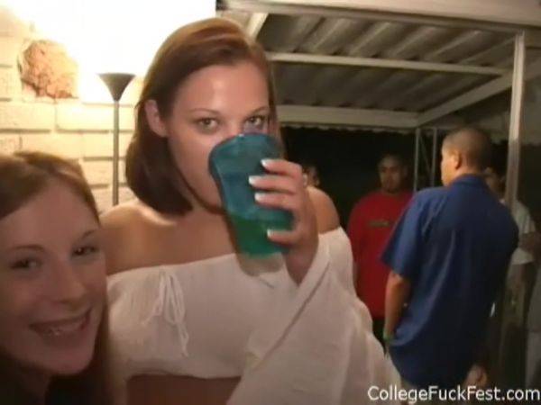 Coed Lesbo Teens 18+ Licking Pussy - hclips.com on poweredporn.com