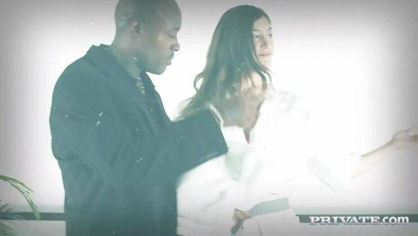 Sexy Masseuse Julia Roca Has an Interracial Session - porntry.com on poweredporn.com