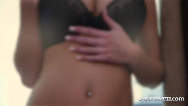 Blonde Office Hottie Sienna Day Screams When She Fucks - porntry.com on poweredporn.com