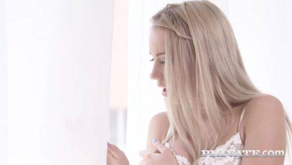 Kira Thorn submits her precious ass to interracial anal - porntry.com - Russia on poweredporn.com