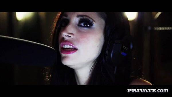 Busty Blonde Tamara Grace Gets Revenge On Her Cheating Boyfriend - porntry.com on poweredporn.com