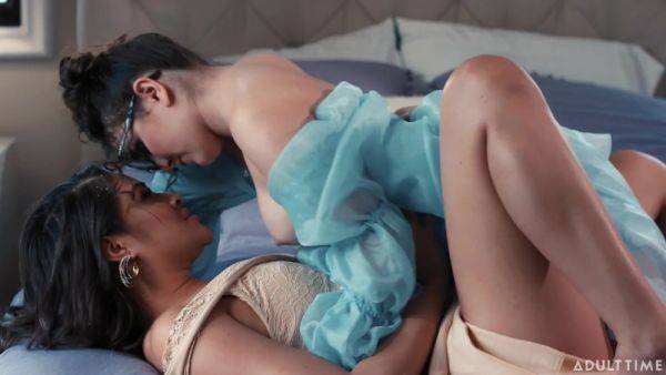 Gorgeous lesbians strip nude to eat each other on the bed - anysex.com on poweredporn.com