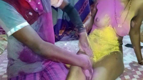 Desi Real Sex Video: On The Day Of Holi, Stepbrother-in-law Applied Abir On Stepsister-in-laws Breasts And Had Of Fun - desi-porntube.com - India on poweredporn.com