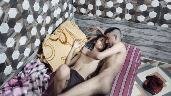 Indian Teen 18+ Hot Village Girl Fucking In Night - desi-porntube.com - India on poweredporn.com