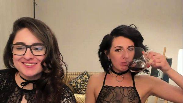 AWelcomeOasis Intoxicating spectacle at stripTango - drtuber.com on poweredporn.com