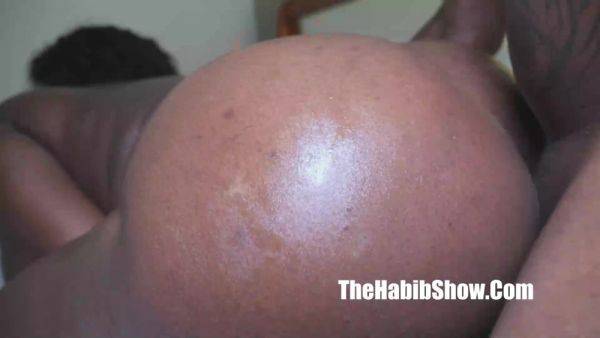 Lucky the head doctor so thick big booty bang devin drills - txxx.com on poweredporn.com