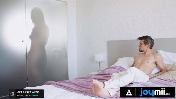 - Sexy Blonde In Lingerie Loses Her Virginity To Her Stepbrother During A Wee - videomanysex.com on poweredporn.com