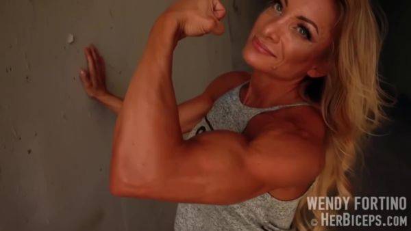 Fbb Wendy Fortino 01 - upornia.com on poweredporn.com